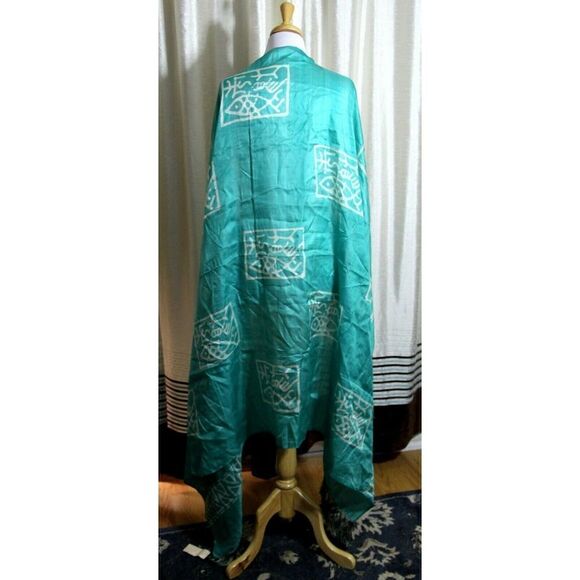 NWT 44x71" Akemi Shonti GREEN WHITE HANDPAINTED 100%SILK FRINGE WRAP SHAWL SCARF - Picture 4 of 8